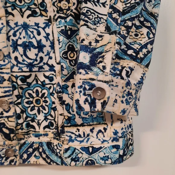 Chico's Size 2 Button Up Blazer Jacket Blue White Medallion 3/4 Sleeve Sz L Arts - Picture 8 of 14